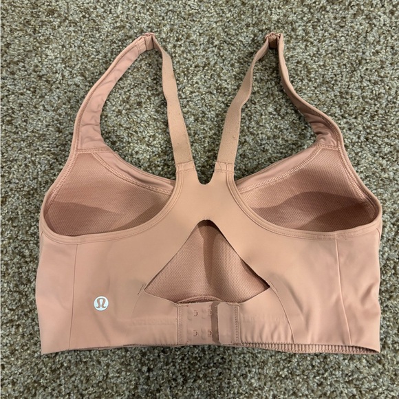 Sports bra - Picture 2 of 3